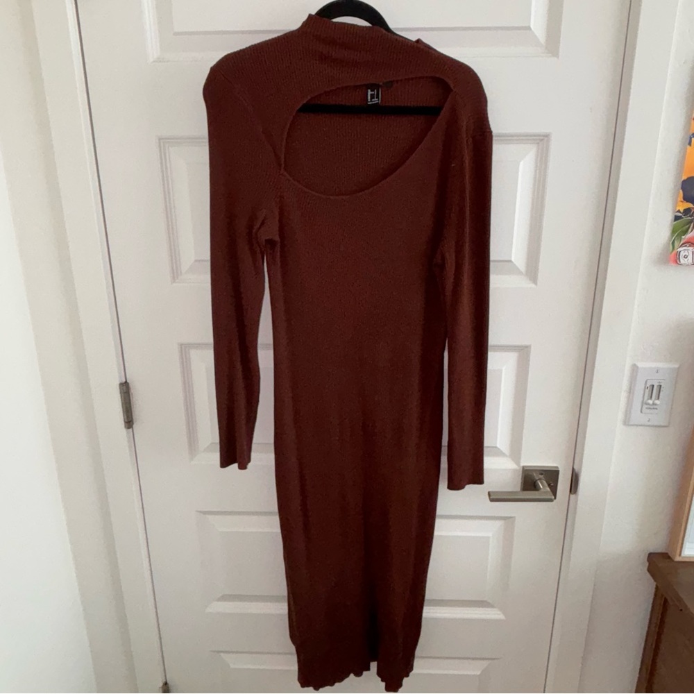 Cutout sweater midi dress